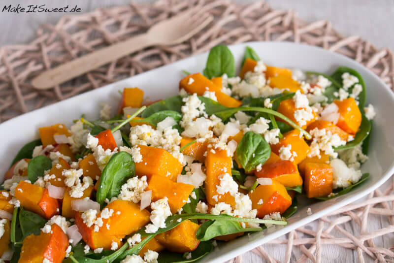 Kürbissalat mit Spinat und Feta Rezept - einfach und lecker