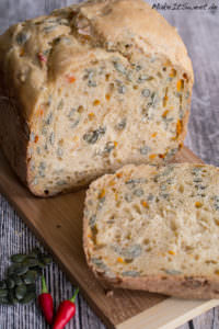 Kürbisbrot mit Chili aus dem Brotbackautomaten