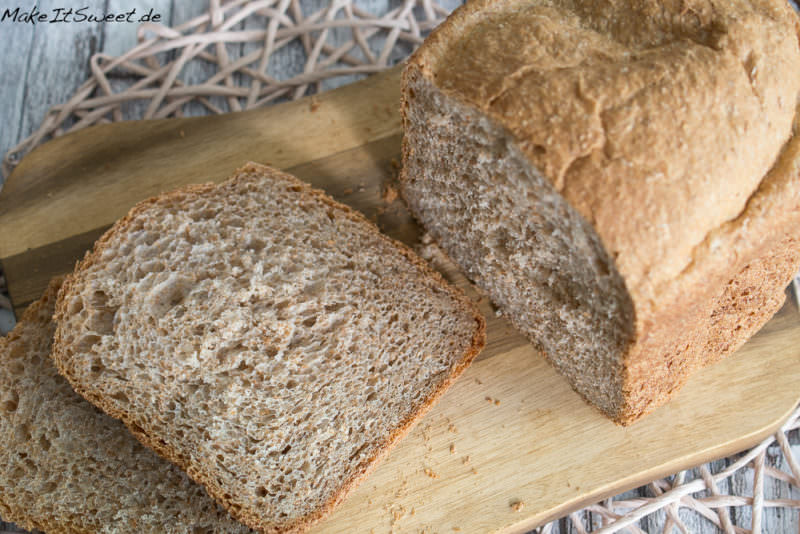 Joghurt Weizenkleie Brot aus dem Brotbackautomat BBA Rezept