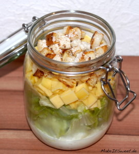 Caesar Salad ohne Ei und ohne Sardellen - Salat im Glas