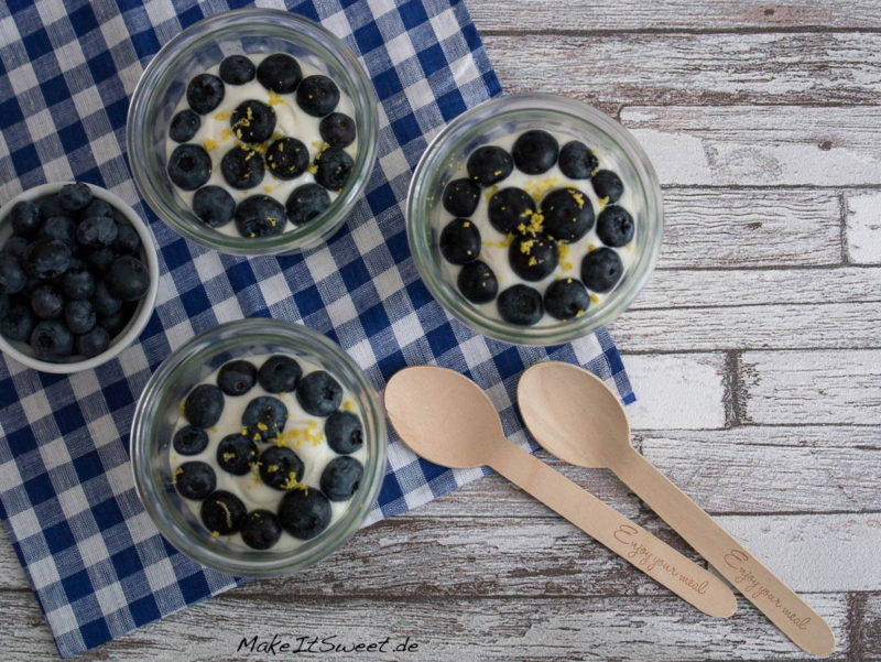 Blaubeere-Zitrone-Dessert Rezept 3 Nachtisch Blaubeere Zitrone Quark Sommer einfaches Rezept