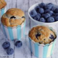 Veganer Muffins Rezept mit Blaubeere Banane Kokosmus ohne Zucker mit Stevia