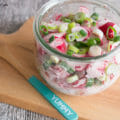 Radieschen Salat im Glas als Beilage oder Mittagessen im Buero Lauchzwiebel Rezept mit Sahne