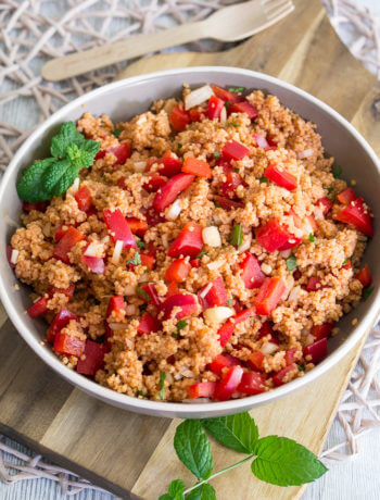 Einfacher Couscous Salat mit Paprika und Minze - Paprika Couscous Minze Salat Rezept einfach 2