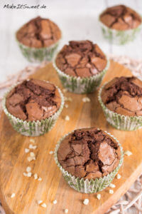 Glutenfreie Muffins mit Nutella und Mandeln
