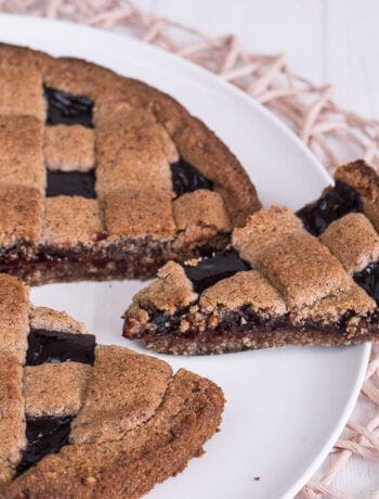 Linzer Torte einfaches Rezept Haselnuss Kuchen Pflaumenmus sofort essen 3
