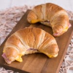 Croissant-mit-Schinken-und-Kaese-einfaches-Fruehstueck-McCroissant