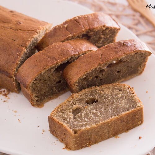 Bananenbrot mit Erdnussmus
